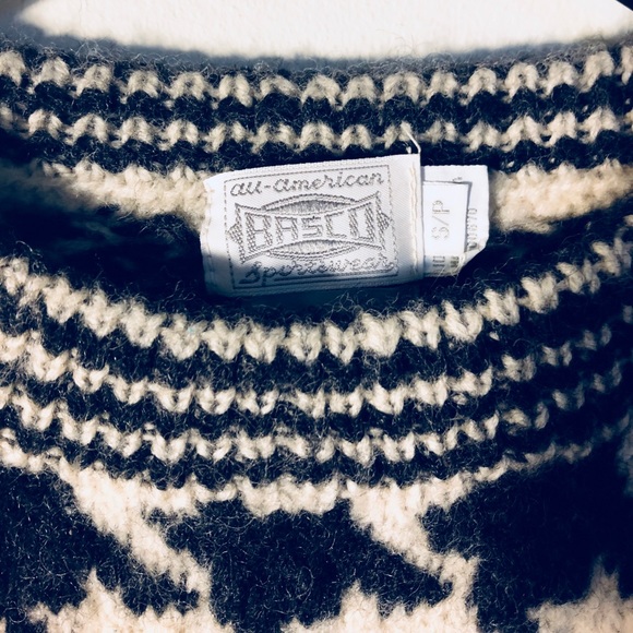 Thick wool check print sweater - Picture 3 of 6